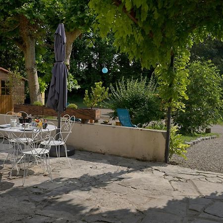 La Batisse Des Oves Hotel Le Peage-de-Roussillon Exterior photo