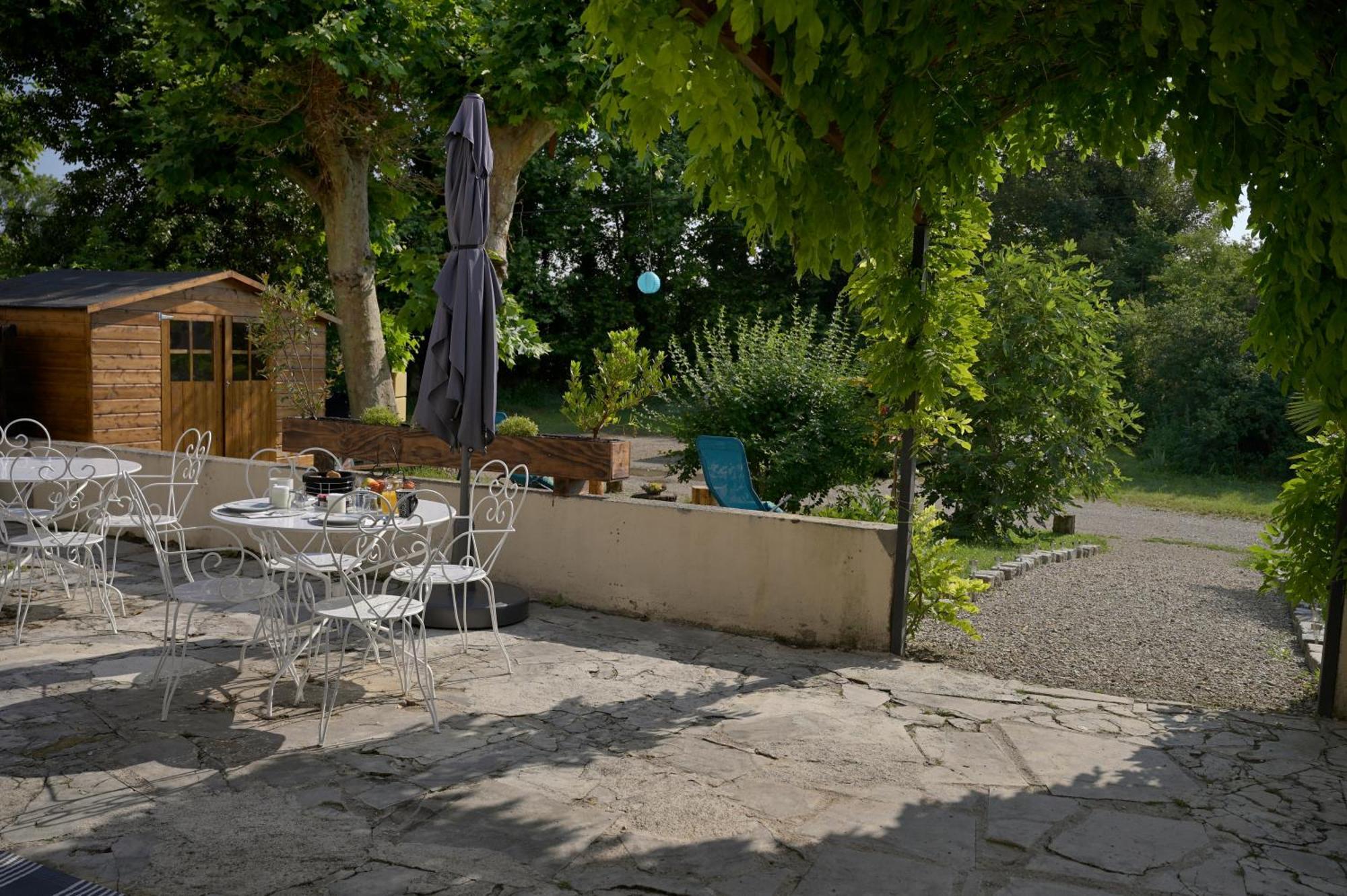 La Batisse Des Oves Hotel Le Peage-de-Roussillon Exterior photo